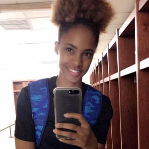 Meet your Posher, Candace